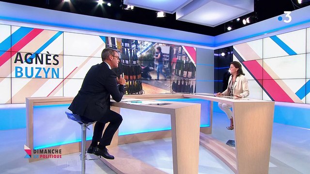 Zéro alcool pendant la grossesse : Agnès Buzyn souhaite un logo plus grand sur les bouteilles d'alcool