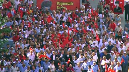 İzmir'in düşman işgalinden kurtuluşunun 96. yıl dönümü - 350 metrelik Türk bayrağı açıldı (2)