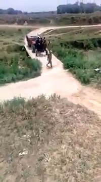 Faire une roue arrière avec un tracteur