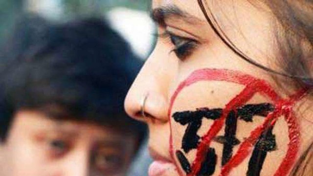 समलैंगिकता पर अपराध नहीं, क्या कहते हैं यूपी और बिहार के लोग