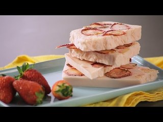 ¡Tejas de Yoghurt Y Chocolate Blanco con FRESAS!