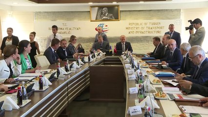 Bakan Turhan: 'Hedefimiz ticaret hacmimizin kısa vadede 1 milyar dolara ulaşmasıdır' - ANKARA