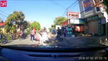 Camera hành trình ghi lại cảnh tai nạn giao thông 21 - Car Accident 21