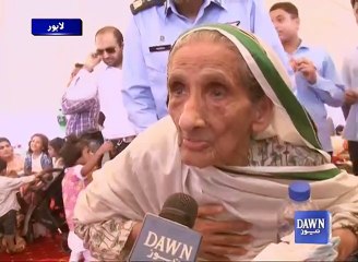 Youm e Difah per Lahore mein jangi jahaz'oun aur saaz o saman ki numaish ( 480 X 656 )