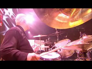 DO YOU WANNA DANCE – CLIFF AND THE SHADOWS – THE FINAL REUNION – LIMITED SPECIAL EDITION – (2009)