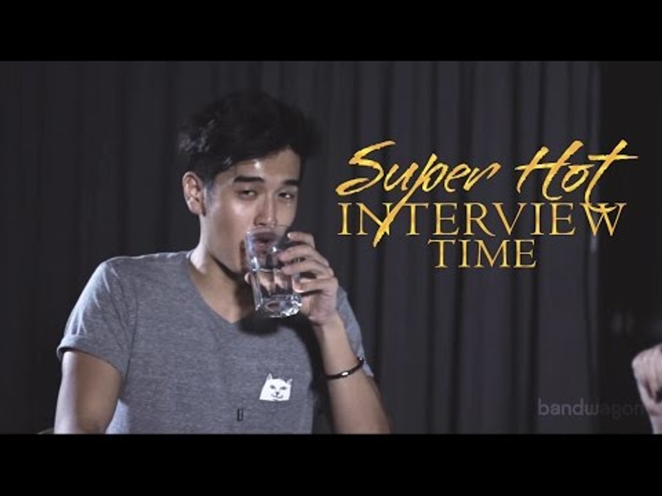 Nathan Hartono fights through 10 rounds of spicy ramen on Super Hot Interview Time