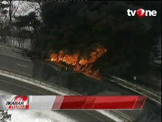 Truk Pengangkut BBM Terbakar di Pennsauken