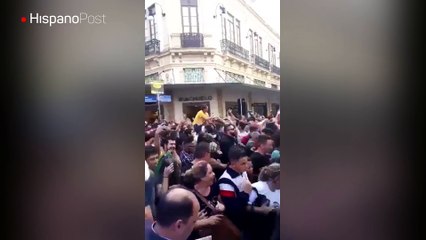 Apuñalado Jair Bolsonaro, candidato presidencial en Brasil