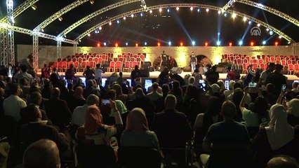 Filistin'de 80 çifte toplu düğün - NABLUS