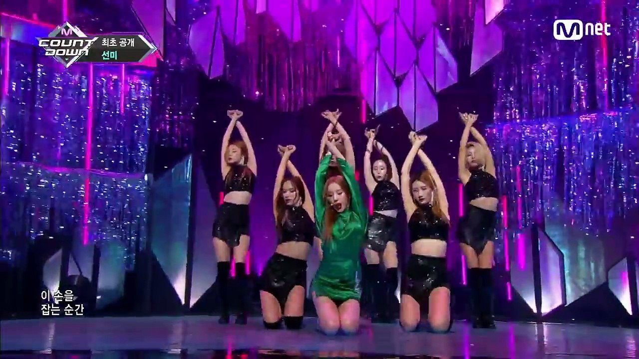 [SUNMI - Siren] Comeback Stage | M COUNTDOWN 180906 EP.586