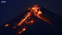 Volcanic eruptions in Guatemala captured in time-lapse video (2018)
