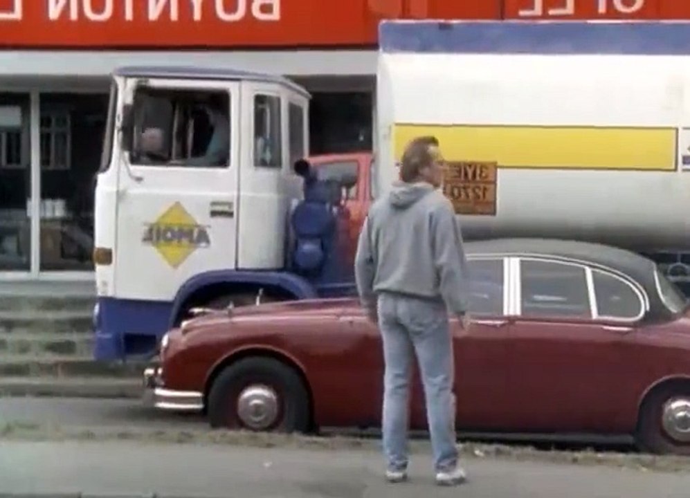 Inspector Morse S04 Ep03 Driven to Distraction . Part 02 HD Watch