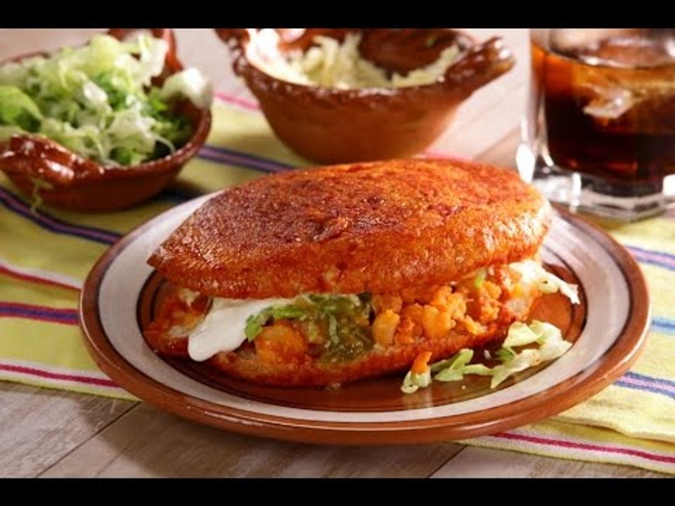 Pambazos de Papa y Chorizo | Cómo Hacer Pambazos Mexicanos Tradicionales