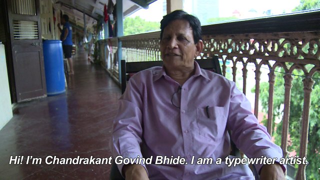 Indian man wows with typewriter art