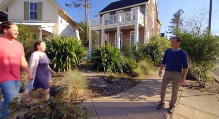 Waterfront House Hunting S02  E11 Coastal Oregon Masterpieces