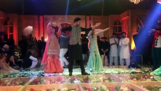 Maya Ali  dance in a wedding