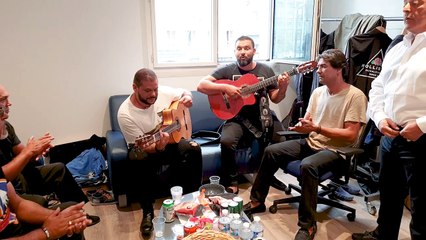 TPMP : Découvrez le live de Chico & The Gypsies sur "Corazon" dans les coulisses (Exclu Vidéo)