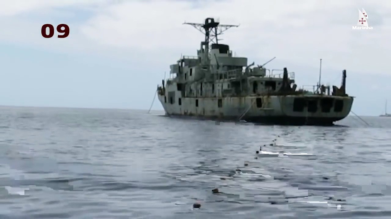 imagens aquaticas do Afundamento do antigo NRP Afonso Cerqueira