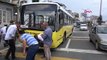 Trabzon'da belediye otobüsü seyir halindeyken ikiye bölündü!