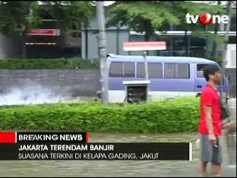 Wilayah Kelapa Gading Masih Terendam Banjir