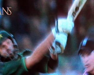 PCB annual awards part 4  Shahid   Afridi Bat sold out for Rupees