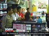 Pencuri Gagal Bongkar Brankas Minimarket Terekam CCTV