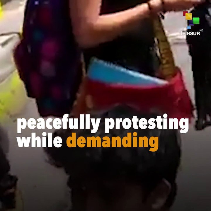 Shock Groups Attack UNAM's Students