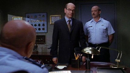 Stargate Sg-1 S07E18 Heroes (2)