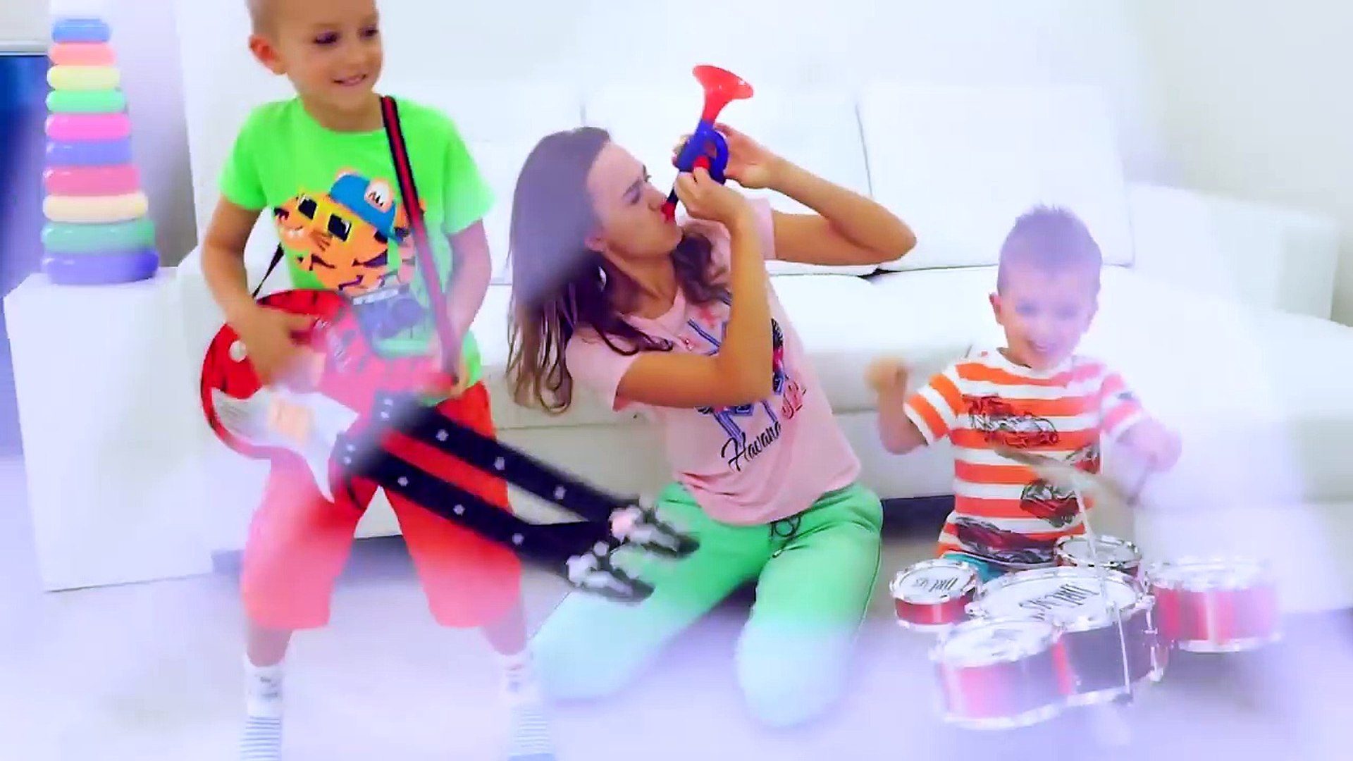 Vlad and Nikita play with Mom Compilation videos for kids - video  dailymotion