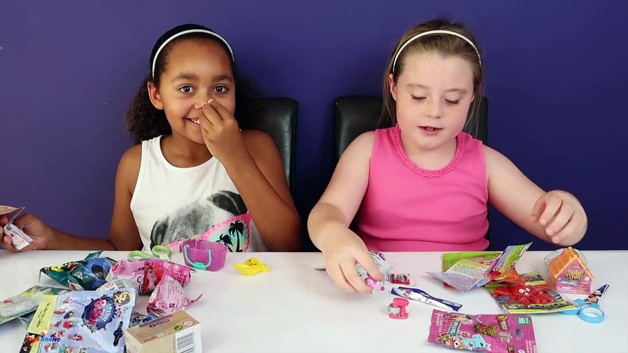 2 Giant Balloons Toy Surprise - Disney Eggs (2)