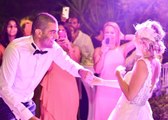 Müzisyen Sevgilisiyle Evlenen Oyuncu Nihan Tarhan, Düğün Pastası Yerine Midye Dolma Dağıttı