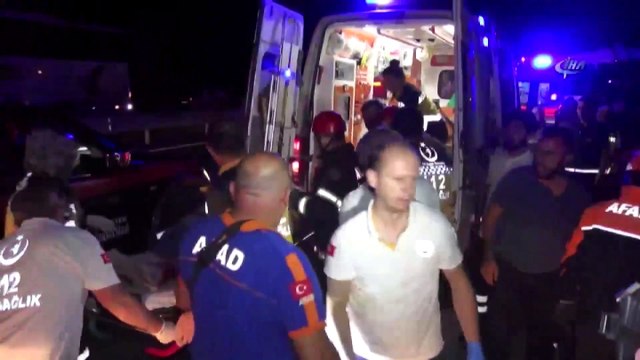 Yolcu Otobüsü Şarampole Devrildi! Ölü ve Yaralılar Var