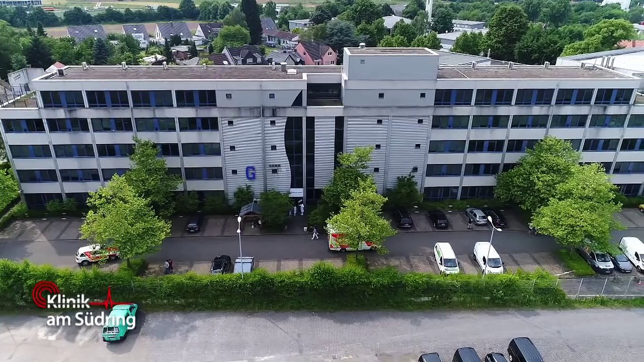 Beauty Tutorial Fail: Laura will doch nur schön sein | #FreddyFreitag | Klinik am Südring | SAT.1 TV