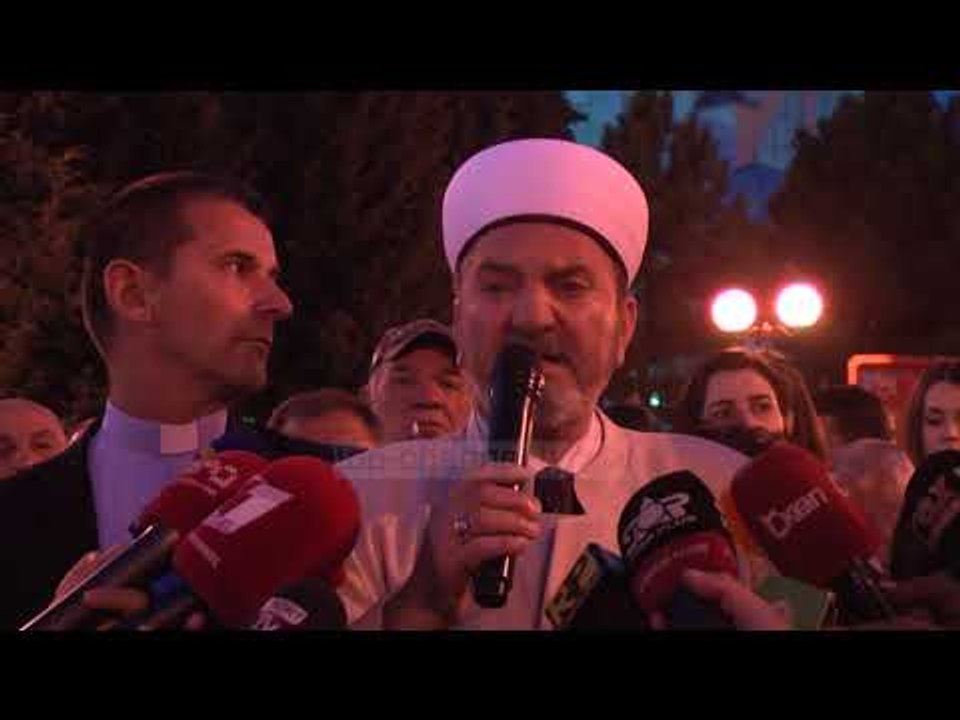 Kleri marshon kundër krimit në Shkodër - Top Channel Albania - News - Lajme