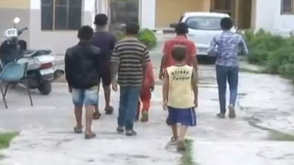 Kathua में Illegal Orphanage में छापेमारी कर Police ने  मुक्त कराए 20 Children | वनइंडिया हिंदी