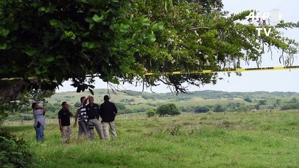 Mexican authorities work on mass grave site