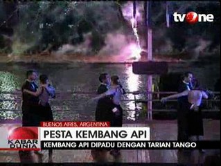 Indahnya Tarian Tango di Bawah Gemerlap Kembang Api