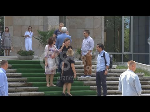 Ora News - PS zbret në terren për zgjedhje, Rama ndan detyrat e sekretarëve të rinj