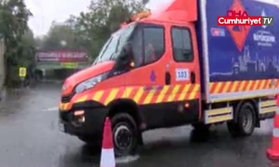 Bayrampaşa'da alt geçidi su bastı