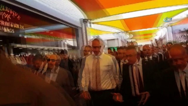 Kültür ve Turizm Bakanı Ersoy, Kuşadası Limanı’nda incelemelerde bulundu
