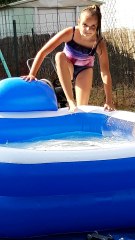 27 Juillet 2018 : Piscine dans le jardin