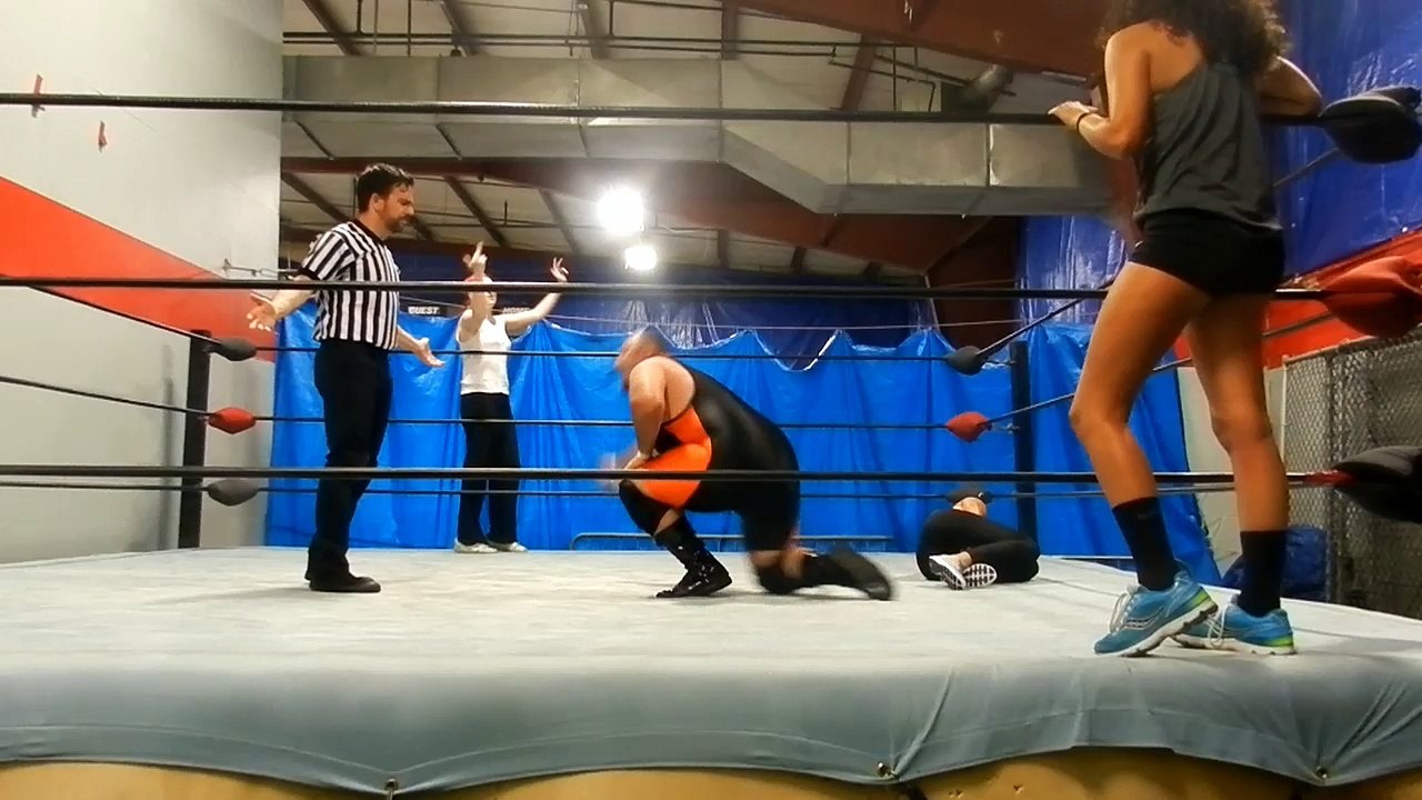 Twisted Wrestling 2015: Goodbye Anastasia!