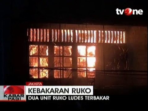 Kebakaran Hanguskan 2 Ruko dan 1 Mobil di Jelambar