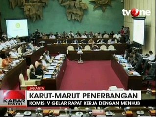 Komisi V Gelar Rapat Kerja Bersama Menhub Bahas Izin Penerbangan