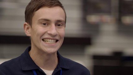 Full Online|Atypical Season 2 Episode 5 : The Egg Is Pipping (2018) HD