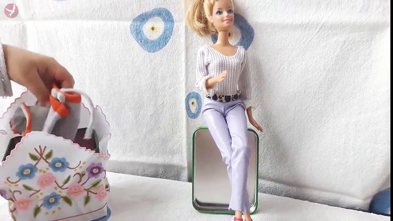 Barbie Kıyafet Yapımı ve Giydirme oyunları | Barbie DIY Oyuncak