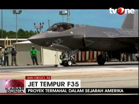 Pendaratan Pertama Jet Tempur F-35 di Kapal Induk
