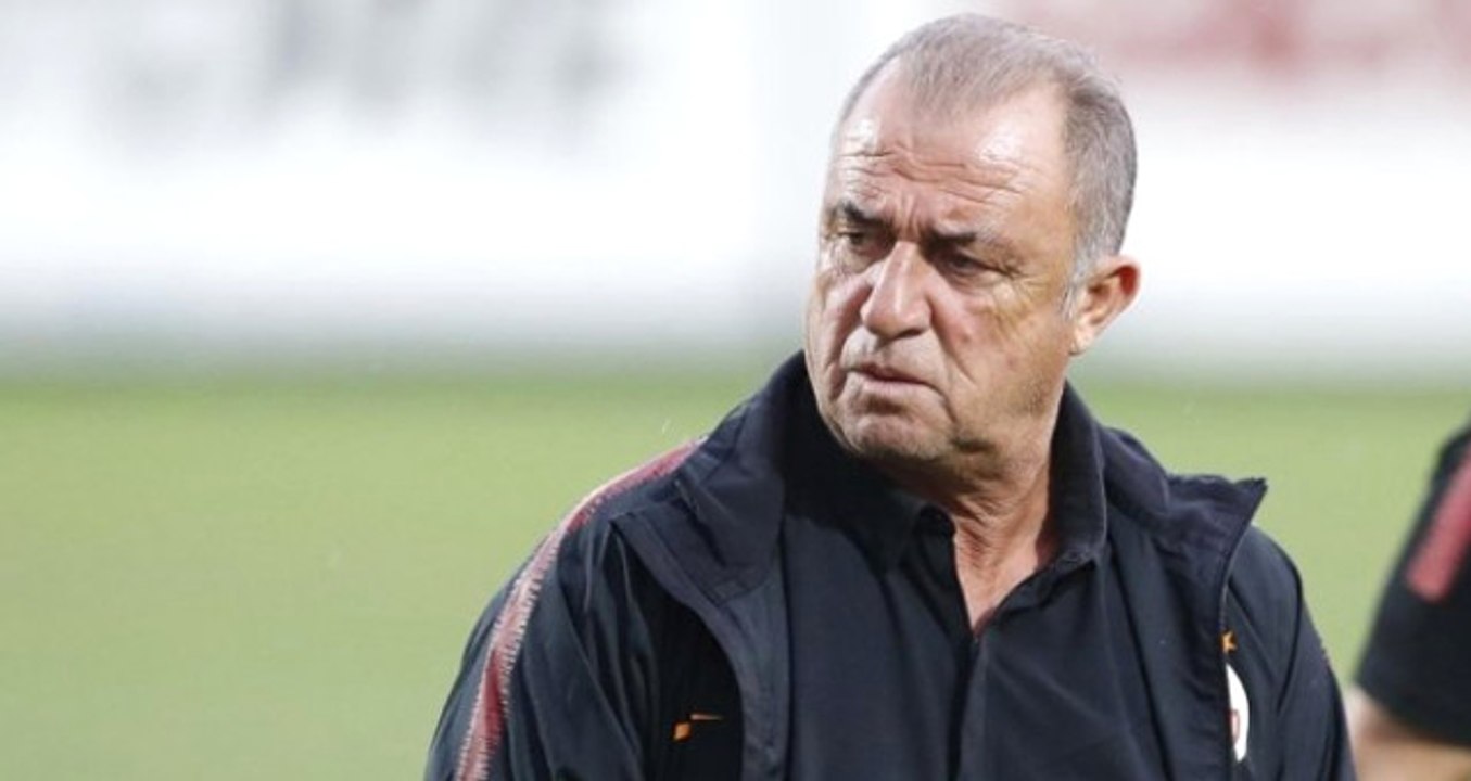 Fatih Terim, İstanbulspor Maçında Savunmada Genç Futbolcu Ozan'a Şans Verdi