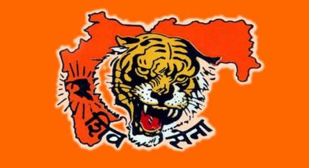 പെ​ട്രോ​ളി​ല്‍ പ്ര​തി​ഷേ​ധ​വു​മാ​യി ശിവസേന | OneIndia Malayalam