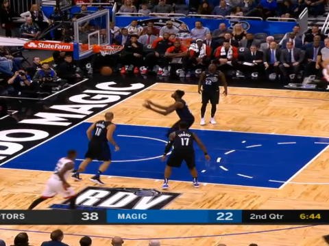 كرة سلّة: ان بي آي: قصّة اليوم: رابتورز يخطف فوزًا ملحميًا في معقل ماجيك